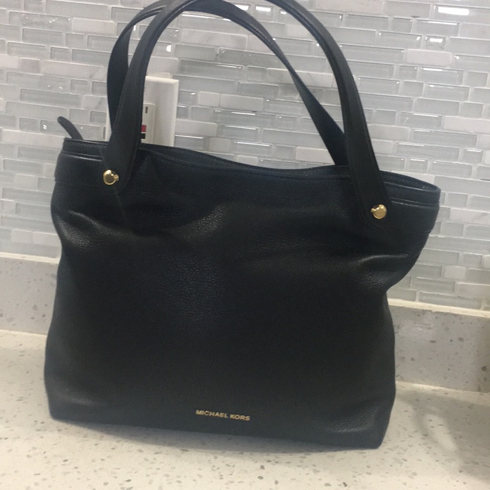 Michael kors hyland convertible tote